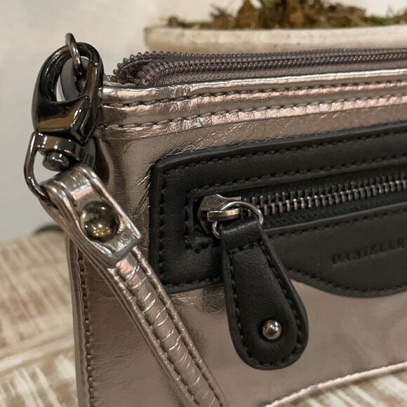 Danielle Nicole Metallic Crossbody Bags - Picture 4 of 16